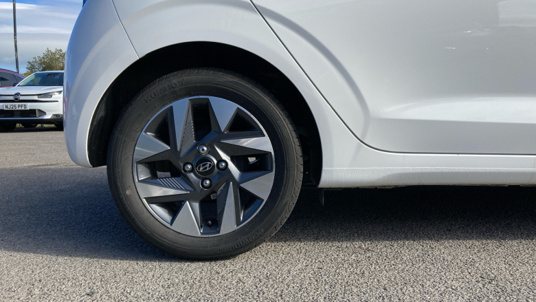 Hyundai i10 1.0 [63] Advance 5dr Auto [Nav] Petrol Hatchback